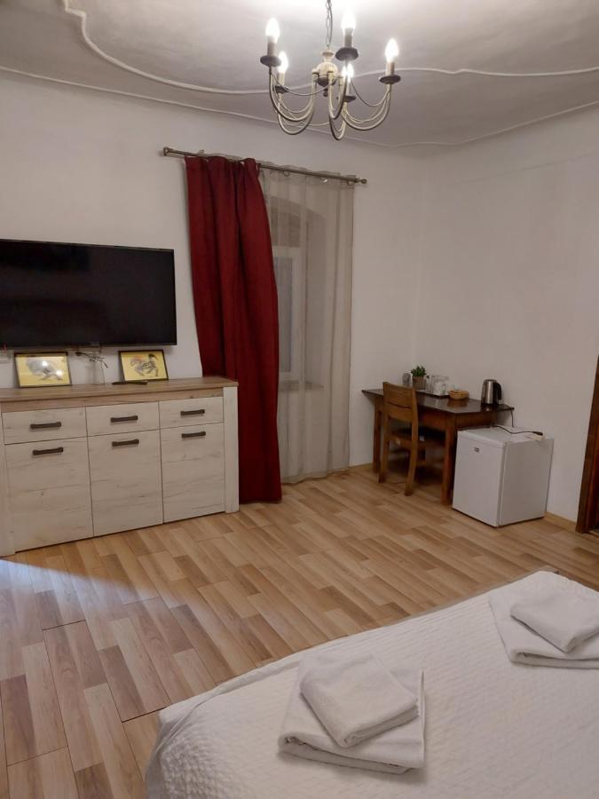 Poet Pastior Residence ซีบิว ภายนอก รูปภาพ